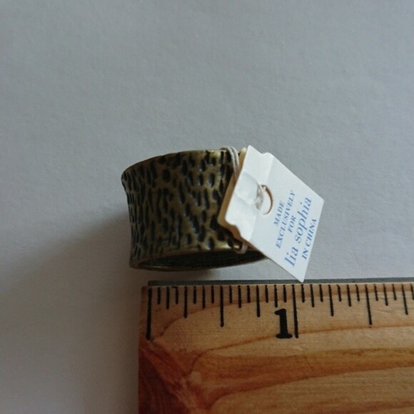 Lia Sophia brass ring size 10 - Picture 6 of 7